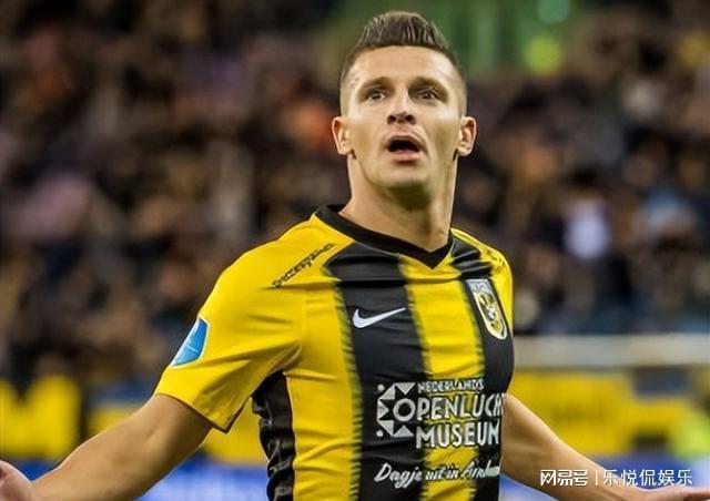 防守阵型易 防守阵型易