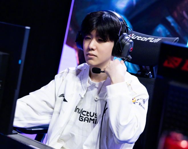 果与相互战 果与相互战